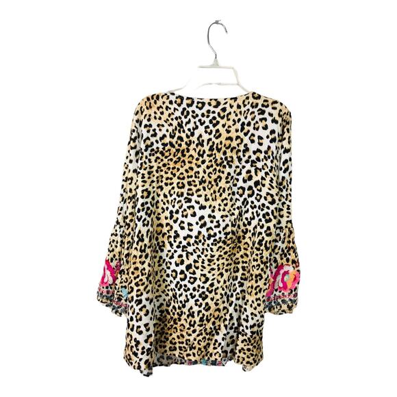 Altar'd State Blouse Small Animal Print Floral Embroidered Tunic Boho Chic Top - Picture 4 of 7